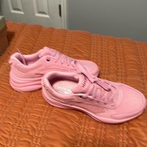 Skechers Air-Cooled Memory Foam comfort insole, pink, women’s 7.5, NEW